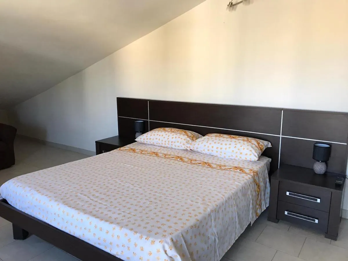 La Petite Maison Quartu SantʼElena 0*,  Italien