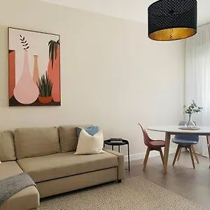 Appartamento Corner Via Italia, Quartu SantʼElena